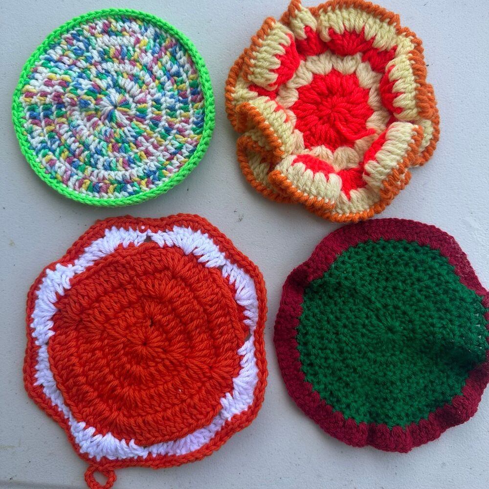Vintage VTG Grandma's Handcrafted Handmade Yarn Crochet Hot Pads Pot Holders Lot